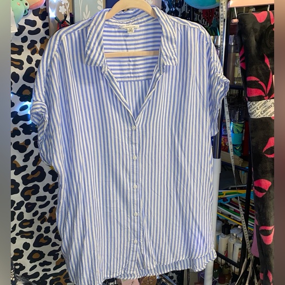 BEACHLUNCHLOUNGE STRIPED BUTTON DOWN SHORT SLEEVE SHIRT - Picture 4 of 4